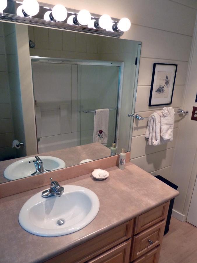 Mirror Pond Bungalow Bend Dış mekan fotoğraf